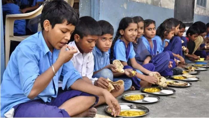 बिहार में बच्चे खाएंगे 'तिथि भोजन' (जागरण)
