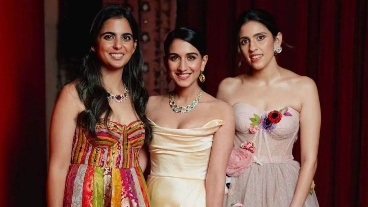 https://www.jagranimages.com/images/newimg/06072024/06_07_2024-isha_ambani_23753351.jpg