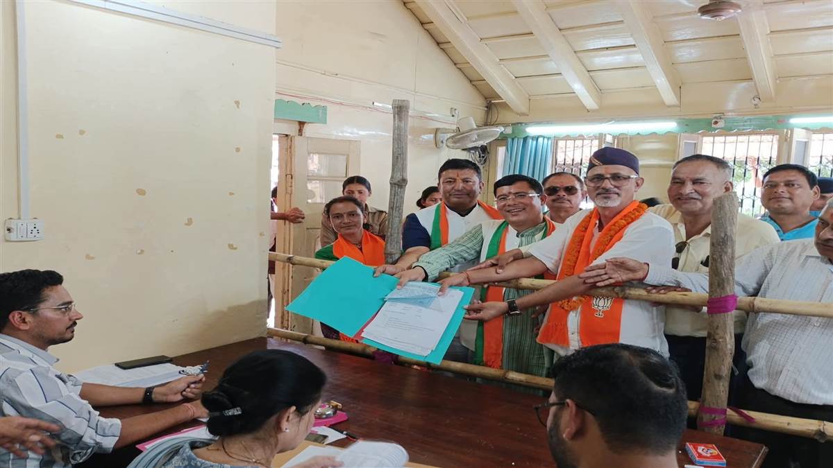 https://www.jagranimages.com/images/newimg/06072025/06_07_2025-05bag_20_05072025_224.jpg