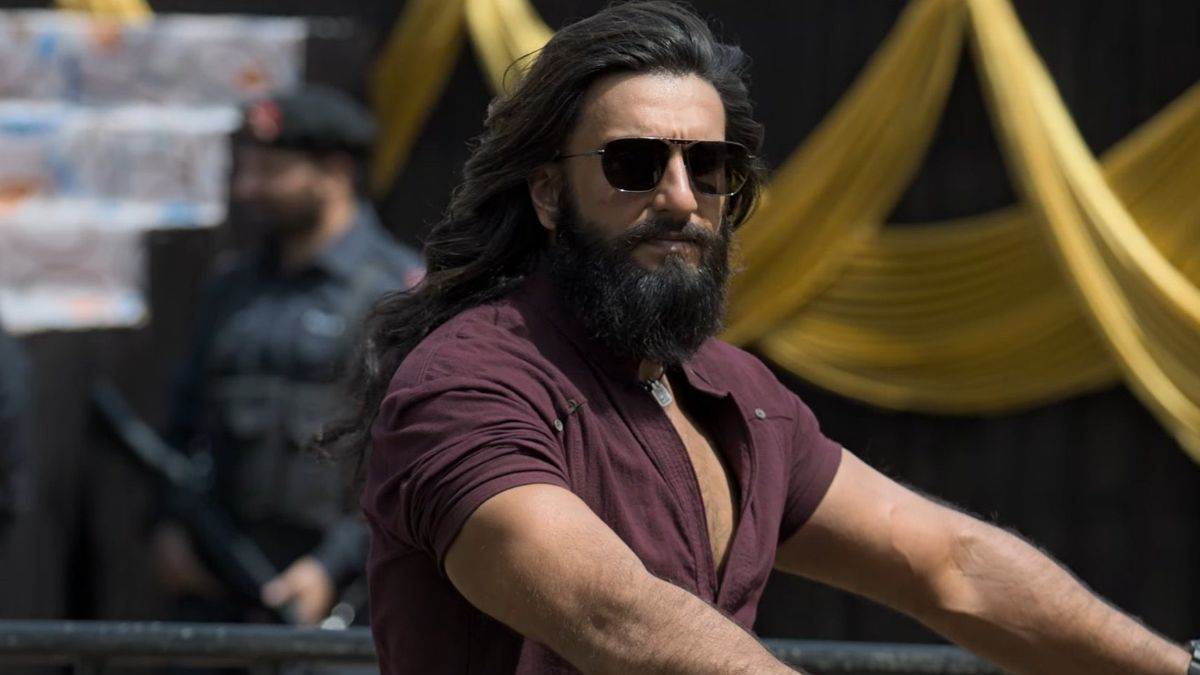 https://www.jagranimages.com/images/newimg/06072025/06_07_2025-dhurandhar_clash_23976894.jpg