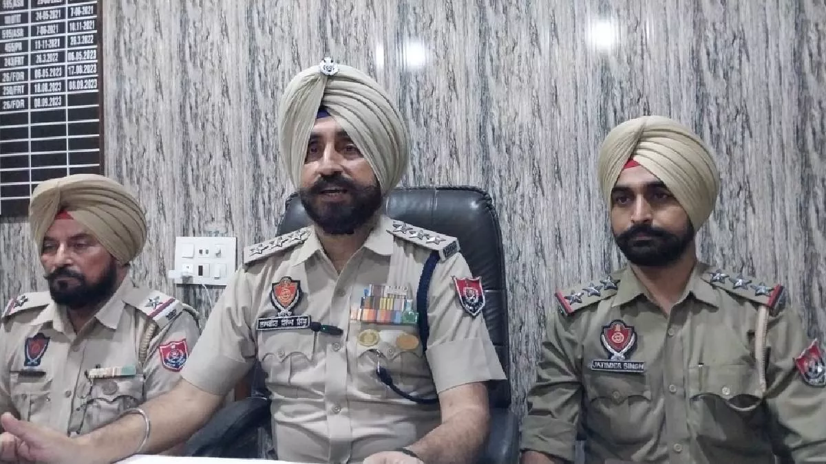 नग्न अवस्था में वीडियो बनाकर करते थे ब्लैकमेल,  पुलिस ने गिरोह का किया पर्दाफाश; सात लोग गिरफ्तार