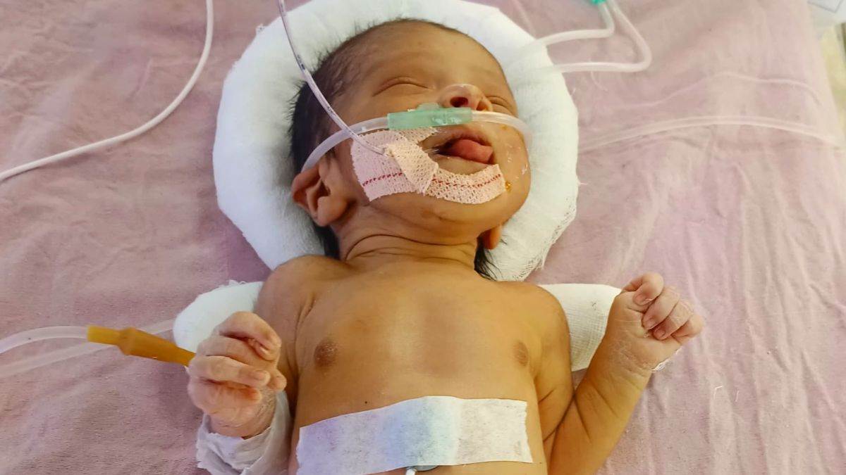 minor delivers baby on train after rape by father infant abandoned in bag