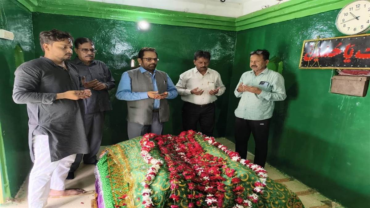 https://www.jagranimages.com/images/newimg/06072025/06_07_2025-mukhtar_abbas_naqvi_23976880.jpg