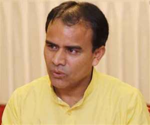 स्वास्थ्य मंत्री धन सिंह रावत ने कहा कि दो माह में 30 लाख नए आयुष्मान कार्ड बनाने का लक्ष्य है।