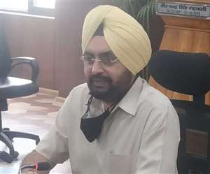 मुख्य सचिव एसएस संधू ने सड़कों को गड्ढा मुक्त करने के लिए योजनाबद्ध तरीके से कार्य के निर्देश दिए।