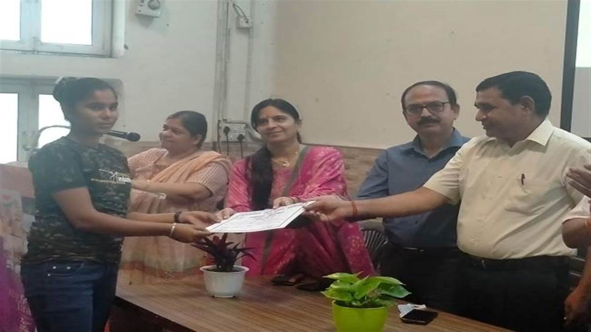 हर घर तिरंगा अभियान को लेकर जगह-जगह हुए कार्यक्रम