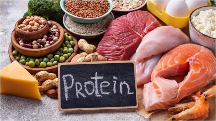 Protein Rich Foods: प्रोटीन की कमी को दूर करने के लिए इन चीजों को डाइट में करें शामिल