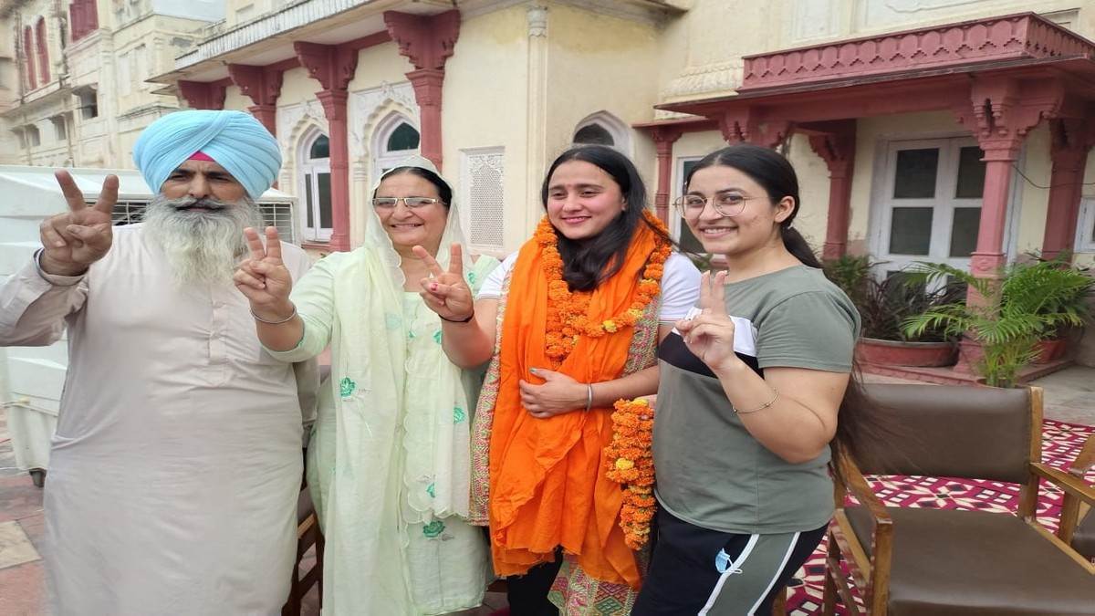 https://www.jagranimages.com/images/newimg/06082022/06_08_2022-harjinder_kaur_22958801_201216842.jpg