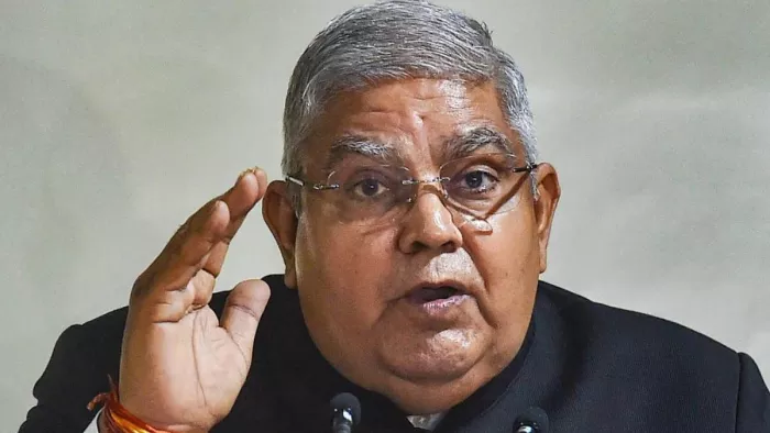 एनडीए उम्मीदवार धनखड़ ने उपराष्ट्रपति की रेस में भारी मतों से जीत दर्ज कर ली है।