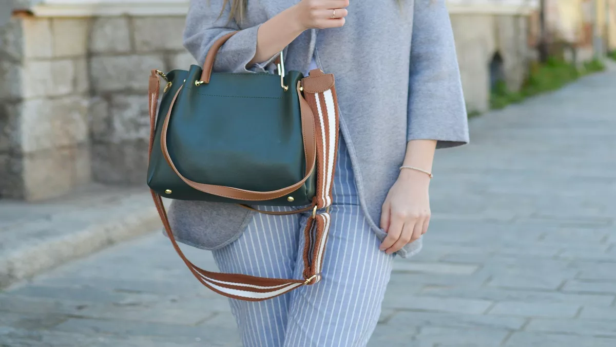 Buy YoLin Handbags for Women Ladies Purses Messenger Bags Classy Tote Bag  Designer Satchel Black Online at desertcartINDIA