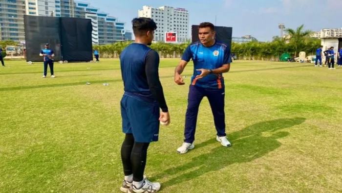 भारत के पूर्व तेज गेंदबाज मुनाफ पटेल की फाइल फोटो।(फोटो सोर्स: एएनआइ)