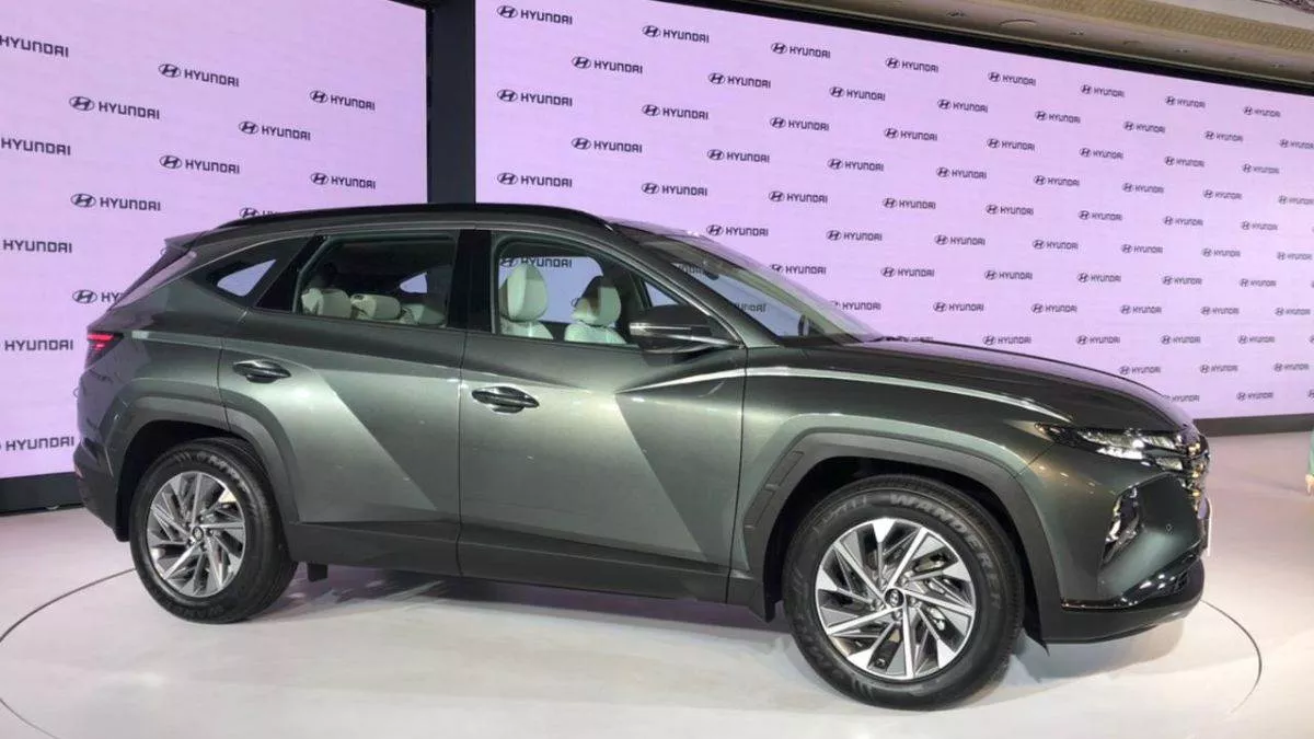 2022 Hyundai Tucson SUV: डीलरशिप पर पहुंचना शुरू हो गई नई ट्यूसॉन, 10 अगस्त को हो रही है लॉन्च