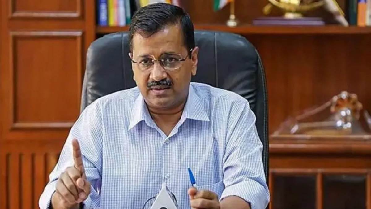 ncr aap issues three line whip for all its aam aadmi party mps to be present august 7 and august 8 as amit shah move delhi services bill
