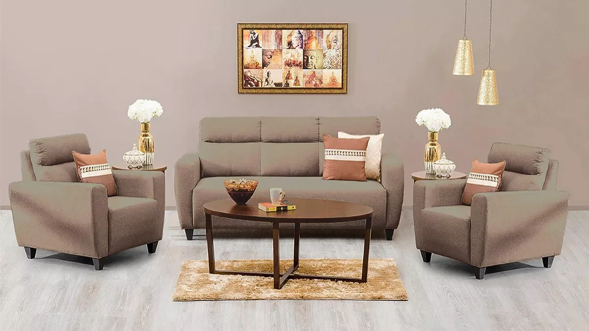 लिविंग रूम को देना हैं स्टाइलिश लुक? खरीदें ये Sofa Set Design, बने हैं मजबूत लकड़ी की क्वालिटी से