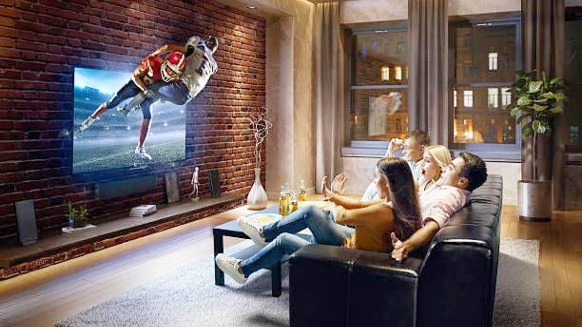 अब कमरा बन जाएगा मिनी होम थिएटर! जब इन Portable Projector को खरीदकर लाएंगे घर, कीमत 30 हजार से कम