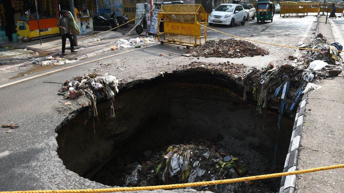 ncr delhi sewer line repair to begin in trilokpuri new delhi city news