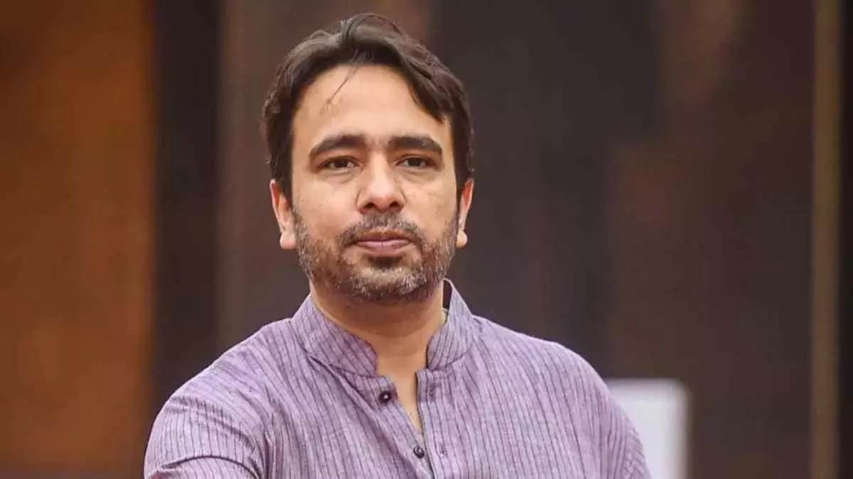 https://www.jagranimages.com/images/newimg/06082025/06_08_2025-jayant_r_24005776.jpg