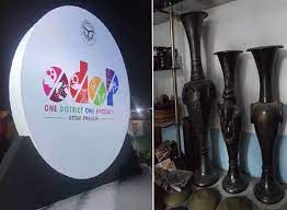 odop products will shine more with benefit of grant in azamgarh black patri and silk sarees may increase further