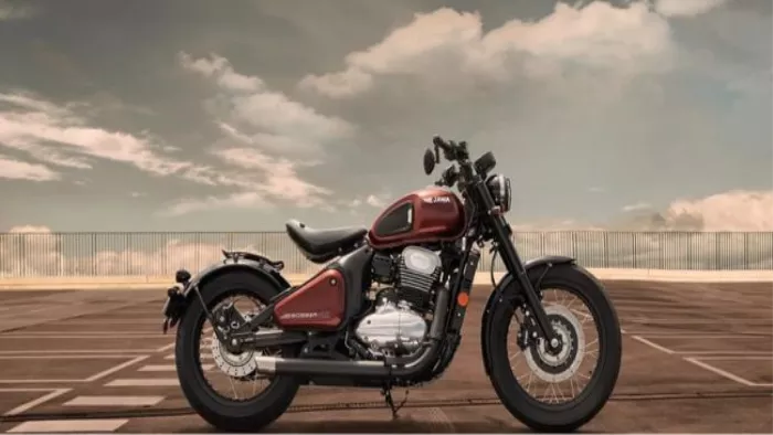 Jawa 42 Bobber को जल्द लॉन्च किया जाना है।