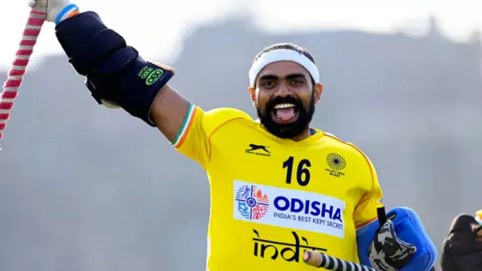 'इंडिया बनाम भारत' विवाद पर भारतीय हॉकी गोलकीपर पीआर श्रीजेश (Image: X/ @Thehockeyindia)