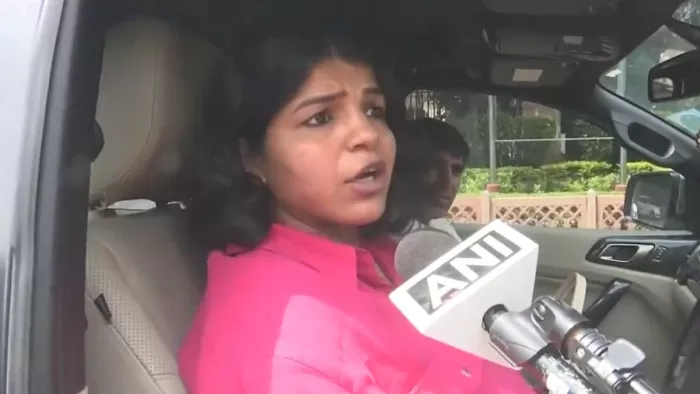 Haryana Election 2024: विनेश फोगाट और बजरंग पूनिया के कांग्रेस ज्वाइन करने पर क्या बोलीं साक्षी मलिक।