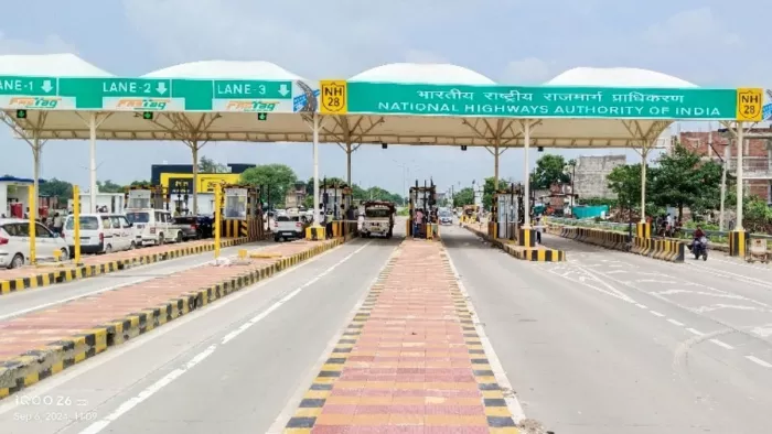 वाराणसी-आजमगढ़ नेशनल हाईवे पर शुरू हुआ दूसरा टोल प्लाजा