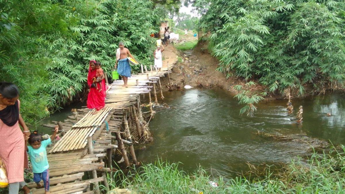 https://www.jagranimages.com/images/newimg/06092025/06_09_2025-bridge__24037971.jpg