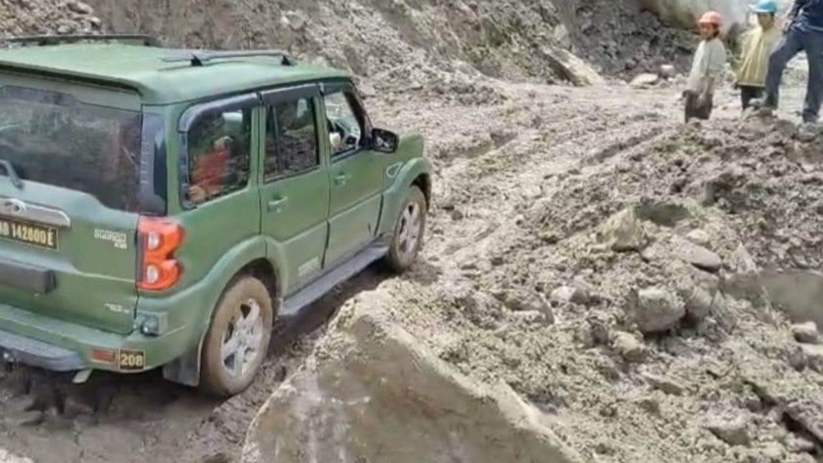 https://www.jagranimages.com/images/newimg/06092025/06_09_2025-kinnaur_highway_open_24037525_13589200.jpg