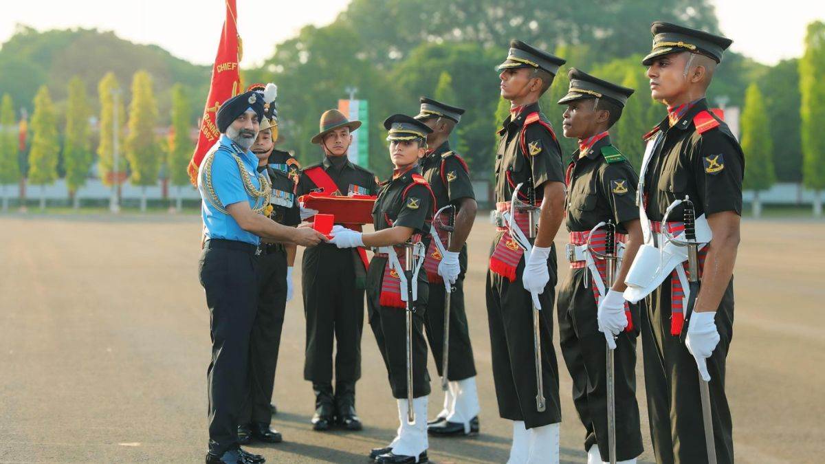 https://www.jagranimages.com/images/newimg/06092025/06_09_2025-parul_dhadwal_army_24038029.jpg