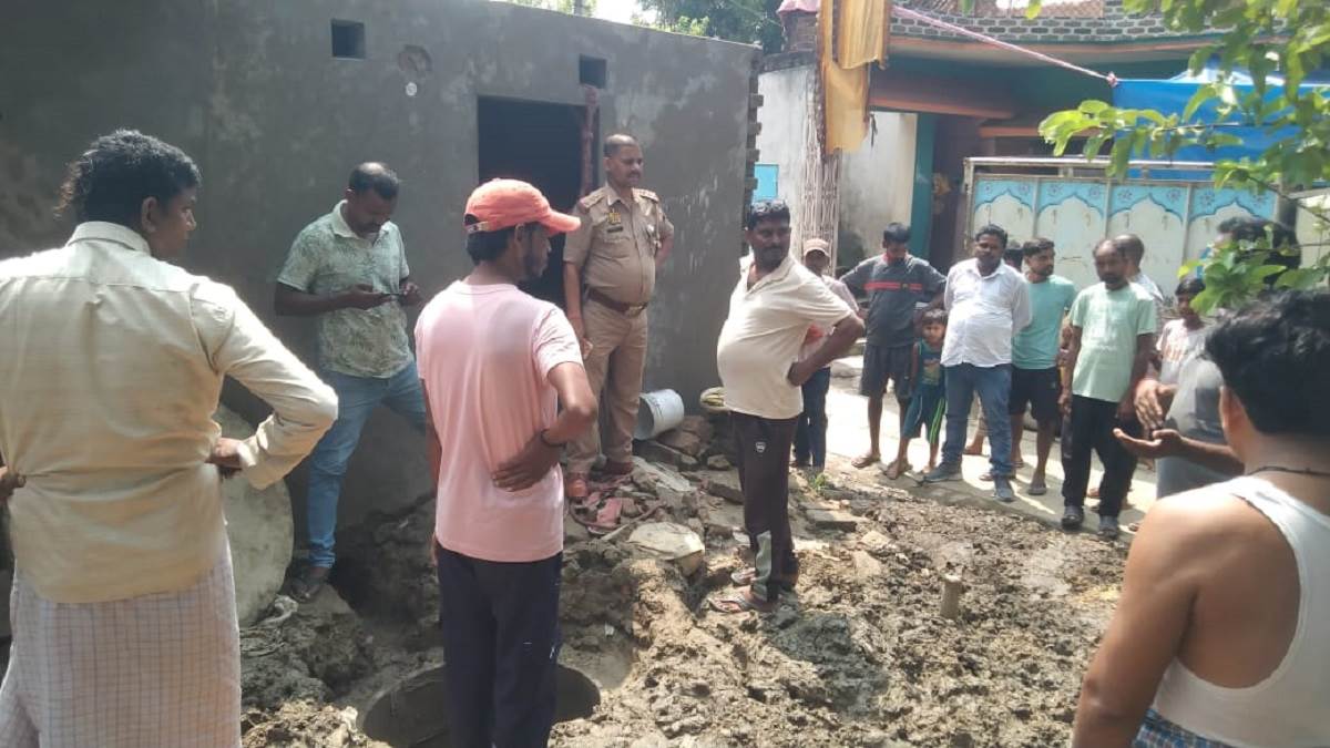 https://www.jagranimages.com/images/newimg/06092025/06_09_2025-prayagraj_accident_24037612.jpg