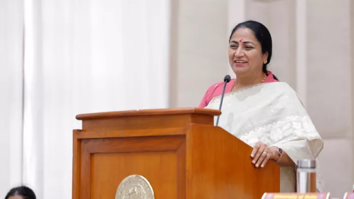 सीएम रेखा गुप्ता ने पंजाब के बाढ़ पीड़ितों के लिए पांच करोड़ देने का किया एलान।