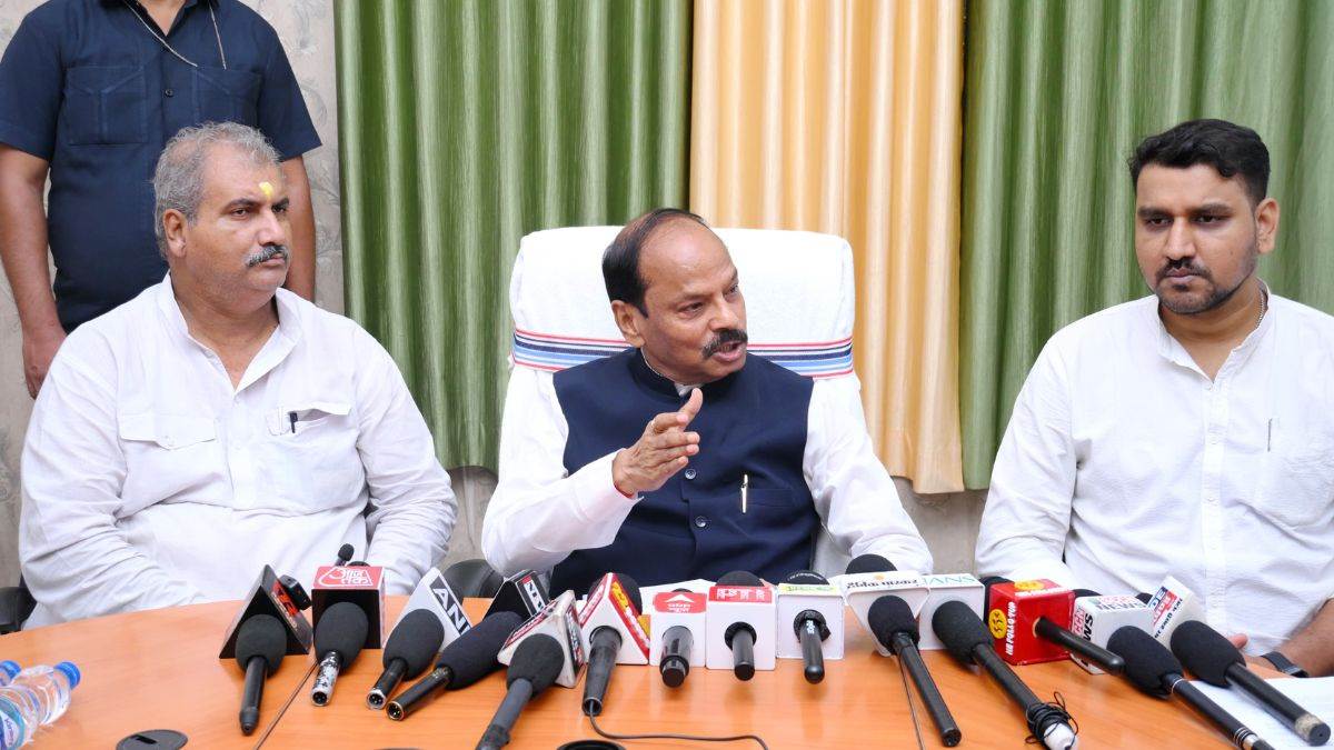 https://www.jagranimages.com/images/newimg/06092025/06_09_2025-rsghubar_das_24037697.jpg