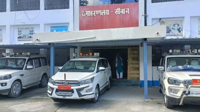 चुनाव के दौरान वोटरों को धमकाने वालों की सूची की जाएगी तैयार। (जागरण)