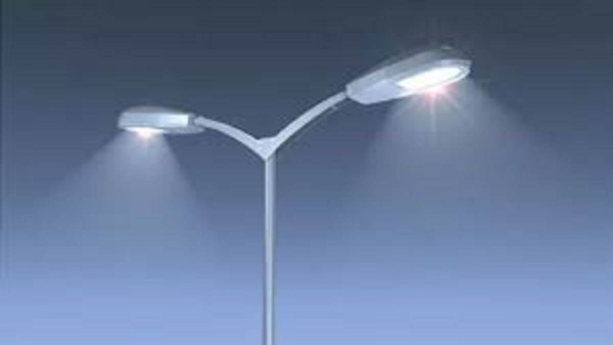 https://www.jagranimages.com/images/newimg/06092025/06_09_2025-street_lights_24037797.jpg
