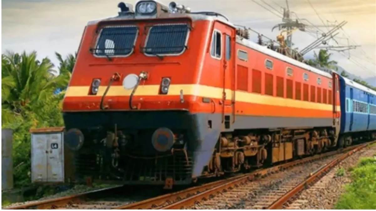 https://www.jagranimages.com/images/newimg/06092025/06_09_2025-train_news_latest_24037288.jpg