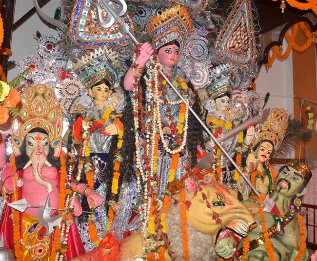 Attractive puja pandals built in the muzaffarpur - Durga Puja 2019: शहर में  बनाए गए आकर्षक पूजा पंडाल, इन जगहों पर जरूर करें दर्शन...