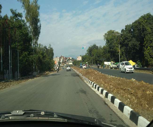 दिल्ली-दून राजमार्ग को फोरलेन करने की दिशा में भारतीय राष्ट्रीय राजमार्ग प्राधिकरण (एनएचएआइ) ने प्रयास तेज कर दिए हैं।