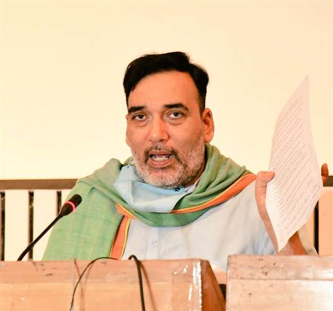 दिल्ली में पर्यावरण मंत्री गोपाल राय की बुधवार को प्रेस काफ्रेंस हुई।