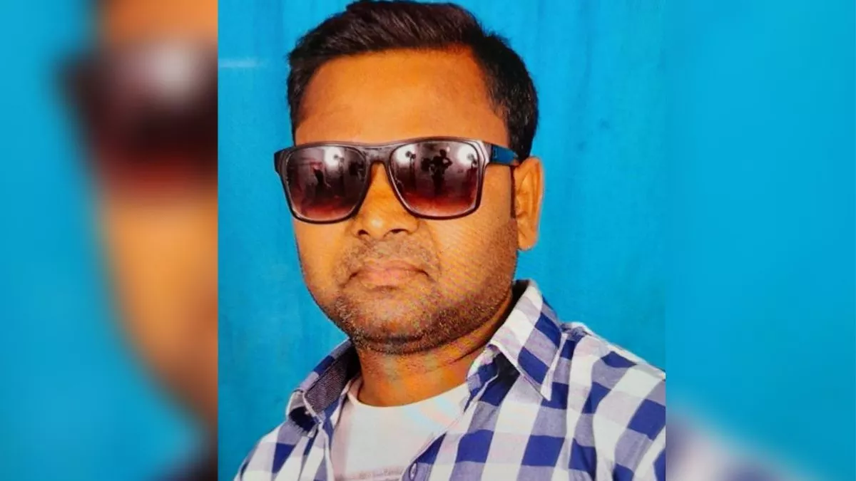 Basti News: भोजपुरी गायक का संदिग्ध परिस्थितियों में पड़ोसी के घर मिला शव, पिता ने लगाया हत्या का आरोप