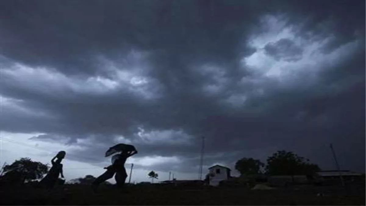 Himachal Weather: हिमाचल में आज से करवट बदलेगा मौसम, तीन दिन बारिश और बर्फबारी की संभावना, तापमान लुढ़का