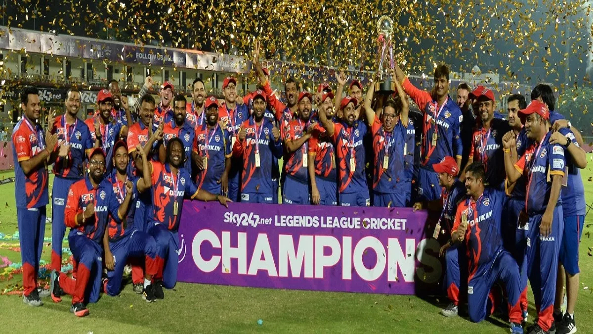 Legends League Cricket 2022: इरफान पठान पर भारी पड़े गौतम गंभीर, इंडिया कैपिटल्स ने जीती एलएलसी की ट्राफी