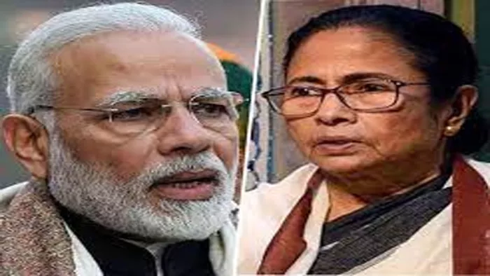 पीएम मोदी व सीएम ममता बनर्जी की तस्वीर।