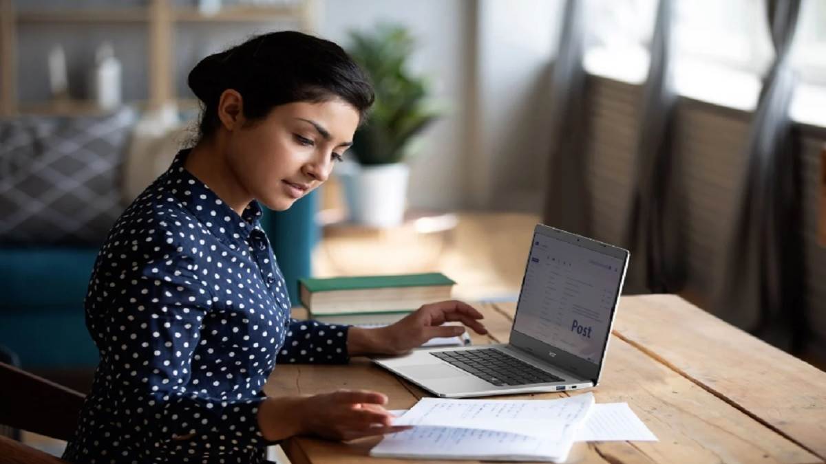 Amazon Great Indian Festival 2023 से पहले Apple Macbook Air और HP Laptop पर करें ₹30,000 तक की बचत