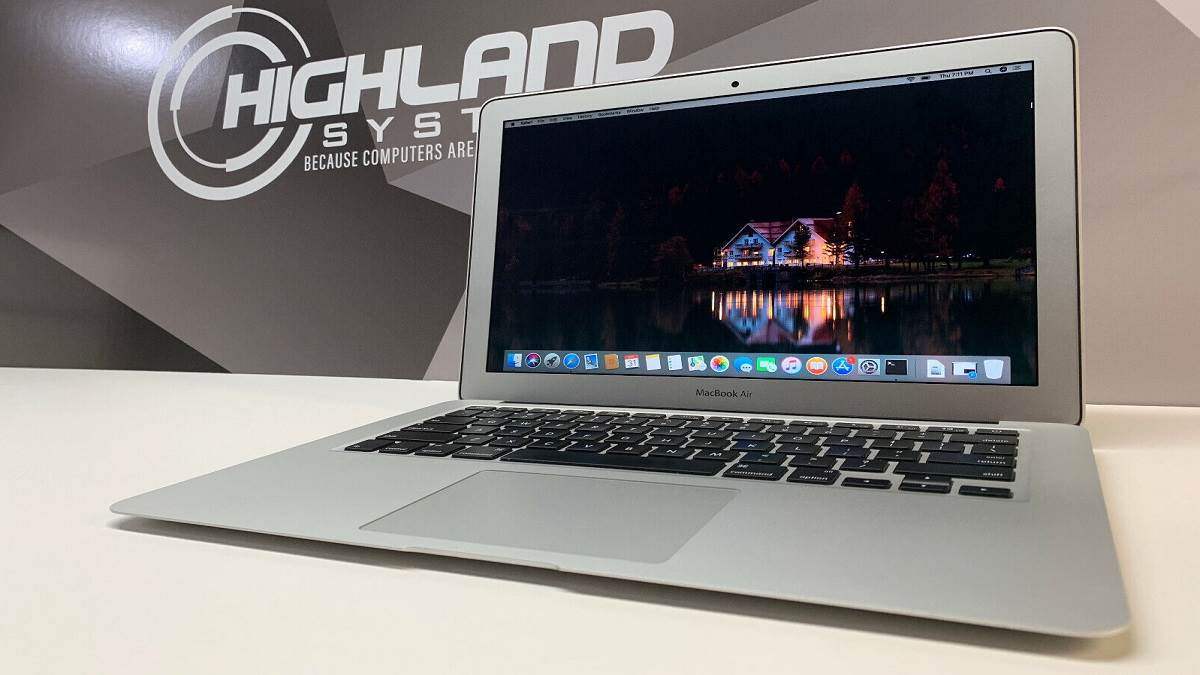 Best Apple Laptop Under 100000: पावरफुल परफॉर्मेंस, फीचर्स में भी 2 कदम आगे, इसके सामने फीके हैं सभी लैपटॉप