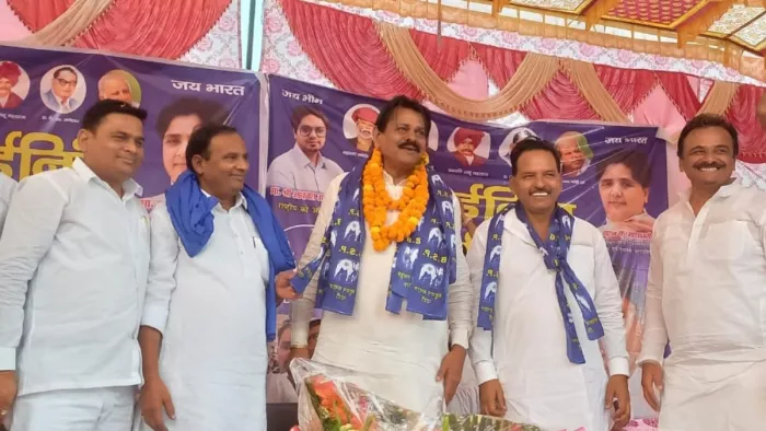 पूर्व विधायक एवं जजपा के पूर्व प्रदेश उपाध्यक्ष अर्जुन सिंह ने बसपा का हाथ थामा।