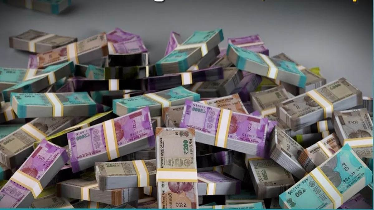 rbi keeps a close eye on increasing personal loans