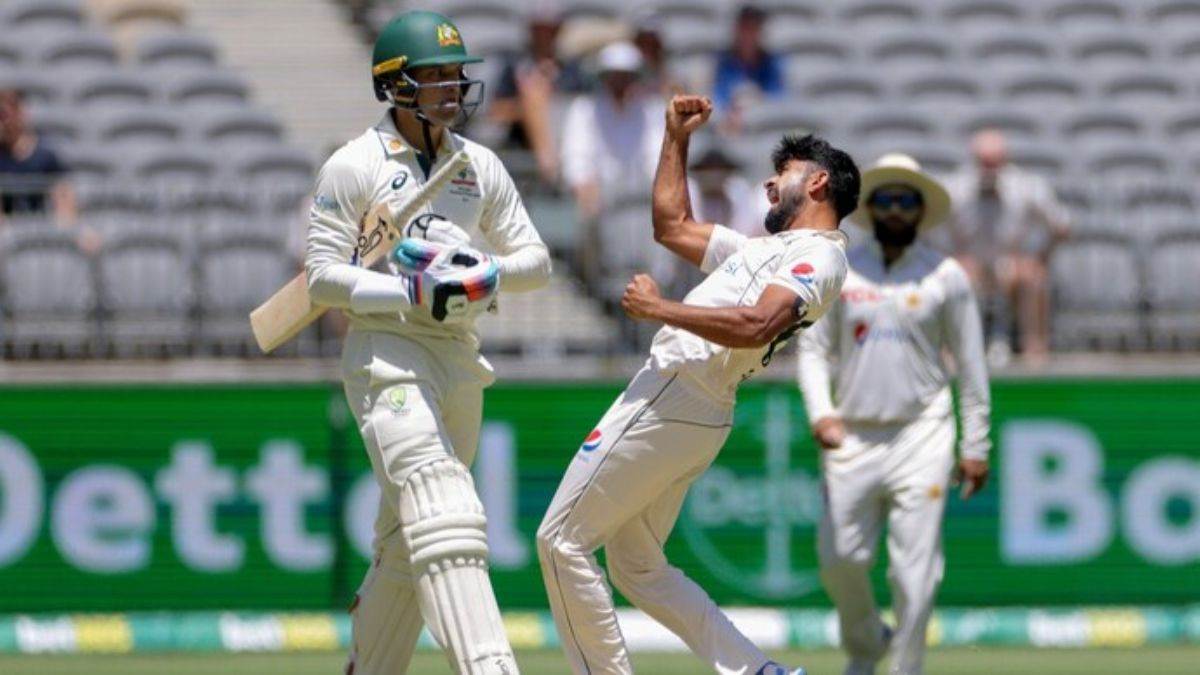 pak vs eng pakistan cricket team announced playing 11 for first test against england