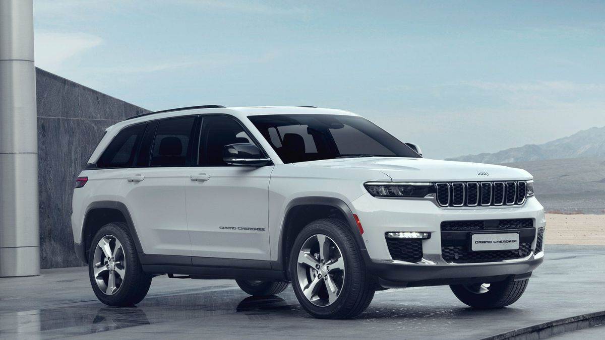 https://www.jagranimages.com/images/newimg/06102024/06_10_2024-jeep_grand_cherokee_0790_23810686.jpg