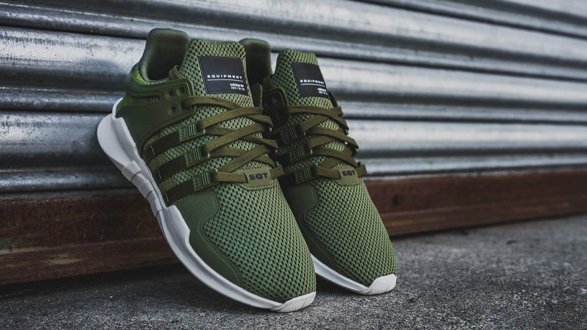 पहाड़ों पर चले या नुकीले पत्थरों पर! लेटेस्ट Adidas Original Shoes देंगे आराम ही आराम, ट्रेंडी डिज़ाइन ने जीता मेंस का दिल