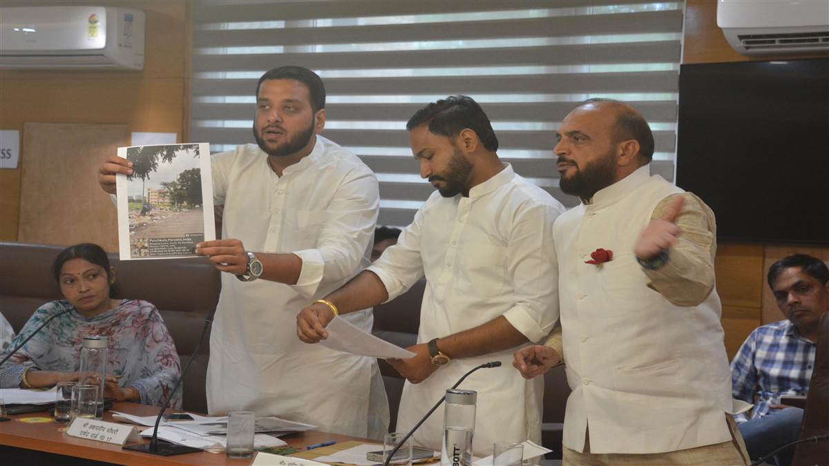 panchkula municipal corporation announces major relief for sanitation workers waives garbage tax provides tax relief to religious institutions and provides diwali bonus to sanitation workers